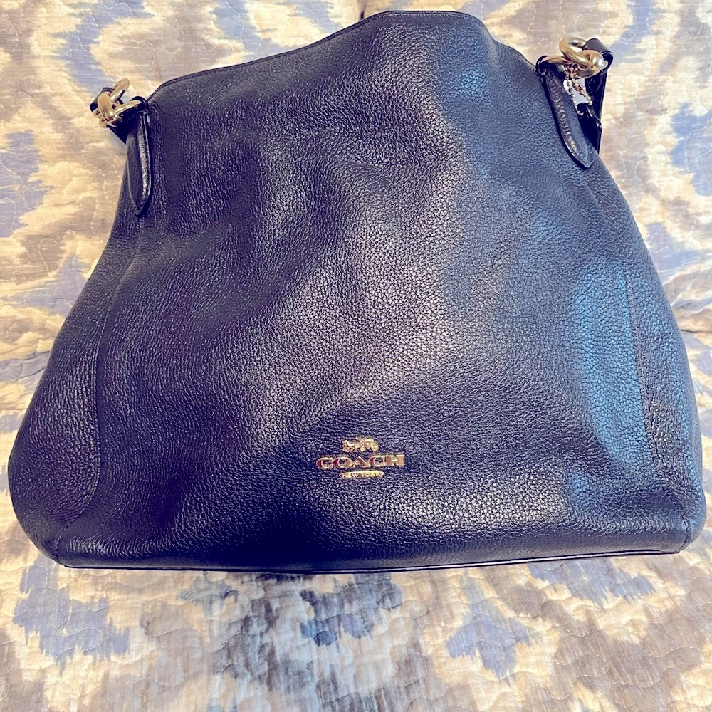 Classic Coach navy double strap shoulder bag triple compartment